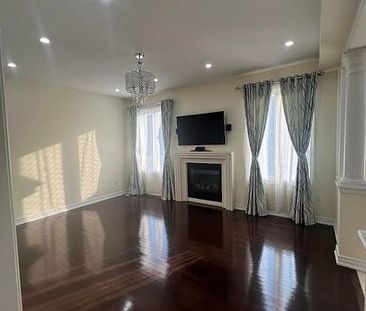 For Lease - 14 Natronia Trail, Brampton, Ontario - Photo 5