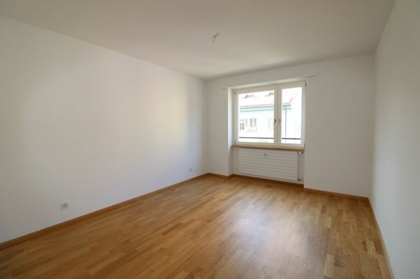 Zwischen Novartis Campus und Kannenfeldpark - moderne 3-Zimmerwohnung in Basel zu vermieten - Photo 1