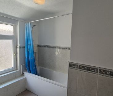 School Road, Jersey Marine, NEATH - Photo 3