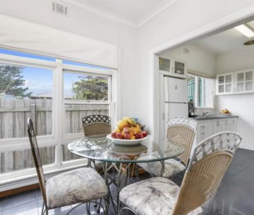 Beachside Living - Photo 1