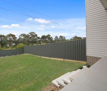 Unit 2/24 Blantyre Road, Macquarie Hills. - Photo 3