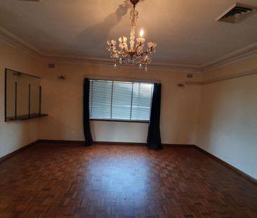 3 Bedroom Spacious Apartment - Photo 1