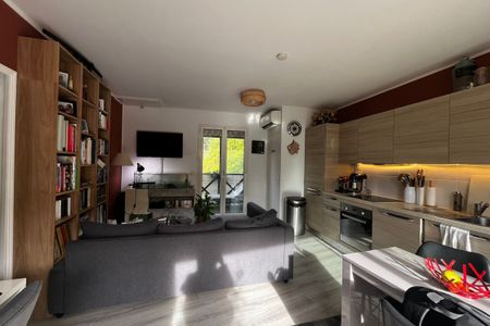 Appartement deux pièces avec terrasse et balcon - Photo 3