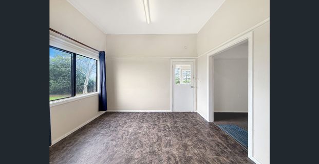 Generous homestead with superb views - Photo 1