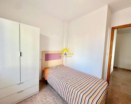 2 BEDROOM APARTMENT IN TORREVIEJA - Photo 2