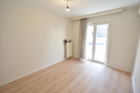 Appartement te huur - Foto 2