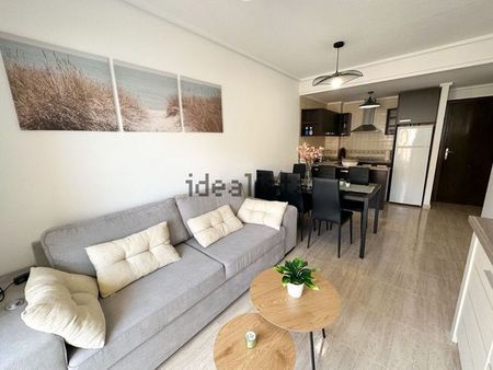 Alquiler de piso en Centro - Photo 4