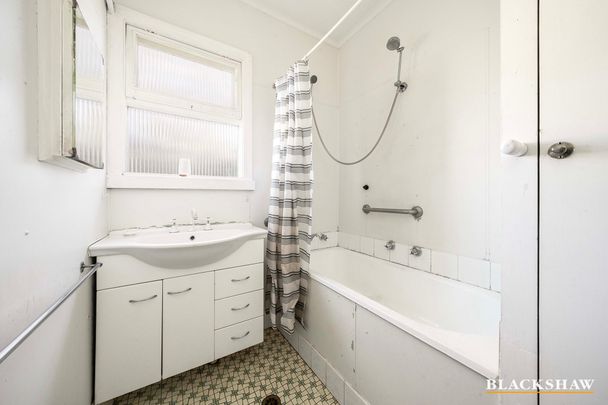 101 Cooma Street, Queanbeyan NSW 2620 - House For Rent | Domain - Photo 1