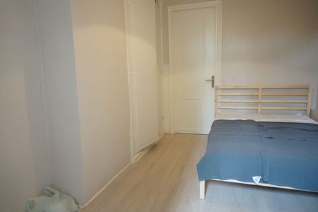 Location Appartement 2 pièces 37m² LILLE 59000 - Photo 4