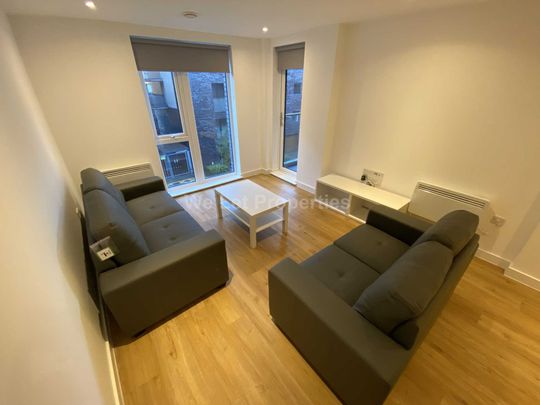 Price £2,000 pcm - Available 22/06/2026 - Furnished - Photo 1