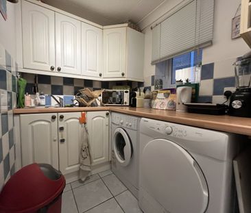 1 bed flat to rent in Westby Road, Bournemouth, BH5 - Photo 6