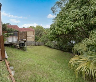 9 Attadale Court, Elanora. - Photo 4