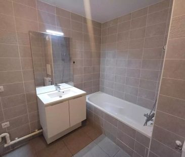 location Appartement T2 DE 44.6m² À CHATOU - Photo 4