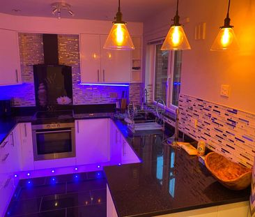 Room in a Shared Flat, Seacole Close, W3 - Photo 6