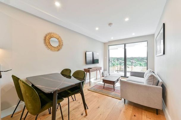 1 bedroom flat to rent - Photo 1