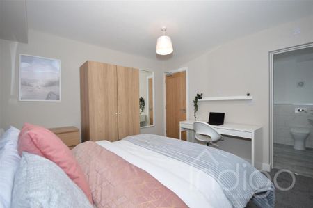1 bedroom house to rent - Photo 2