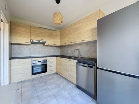 Appartement te huur - Foto 3