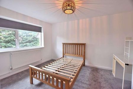 Waterfall Close, London, Greater London, N14 - Photo 2