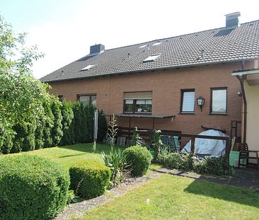 Gepflegte Doppelhaushälfte mit Garage und Garten in ruhiger Wohnlage in Northeim OT Hammenstedt - Photo 5