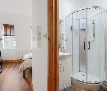 2 bedroom flat to rent - Photo 6