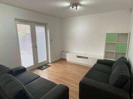 Robert Harrison Avenue, Manchester, M20 - Photo 3