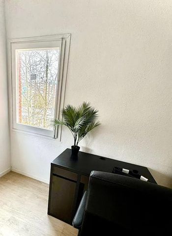 Carrer de Bac de Roda, Barcelona, Catalonia 08020 - Photo 3