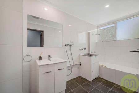 Updated two-bedroom unit in convenient Pearce - Photo 5