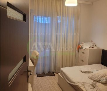 Apartament 3 camere ,zona Cora - Photo 2