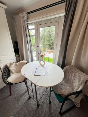 Studio Flat, Mountington Park Close, HA3 - Photo 2