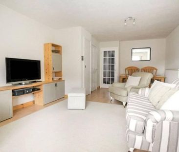 3 bedroom bungalow to rent - Photo 3