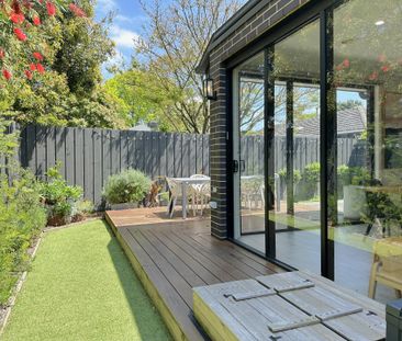 Exceptional Quality in the Heart of Kilsyth - Photo 6