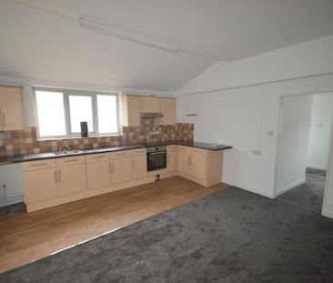 2 bedroom flat to rent - Photo 6