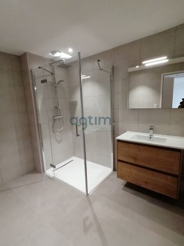 Location Appartement 2 pièces 50m² MONTAIGU VENDEE 85600 - Photo 4