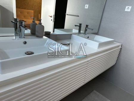 3 room luxury House for rent in Canidelo, Vila Nova de Gaia, Distrito do Porto - Photo 3