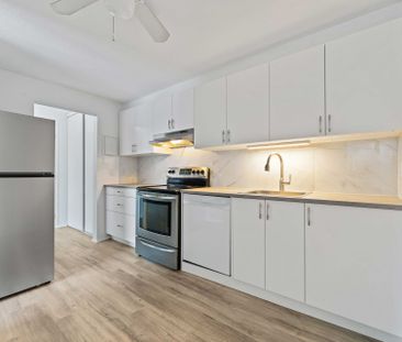 For Lease - 898 Elmsmere Road Unit# 8, Beacon Hill North - South an... - Photo 5