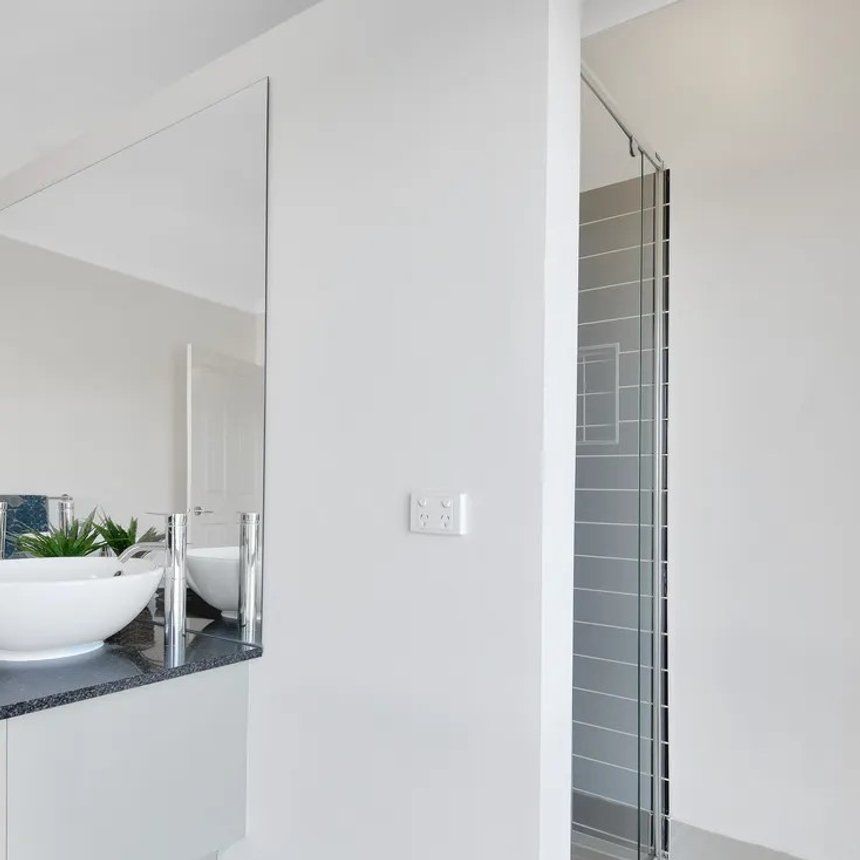 Luxury Living on Waterside - Photo 1