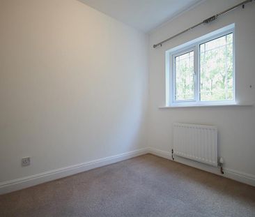 3 Bedroom Semi Detached To Let - Photo 5