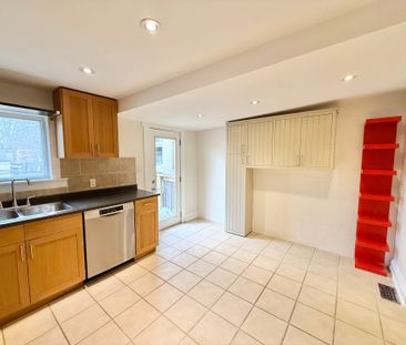 For Lease - 1164 Queen Street Unit# Upper, Toronto, Ontario - Photo 3