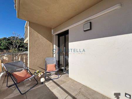 Charmant T3 en Souplex Meublé avec Double Terrasse et Vue Mer, - Photo 5