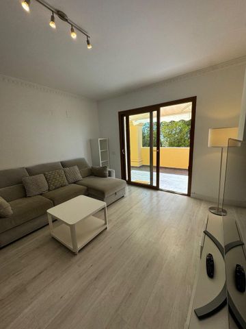 Duplex en alquiler en Nagueles, Marbella - Photo 3