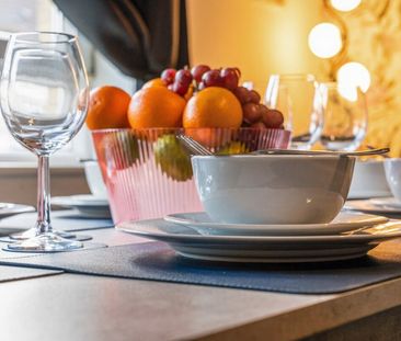 Oxford Street - Photo 6