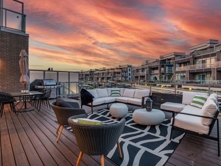 For Lease - 3733 Ferretti Court, Innisfil, Ontario - Photo 2