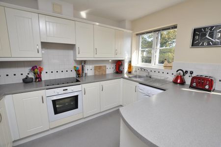 2 bedroom apartment to rent - Photo 4