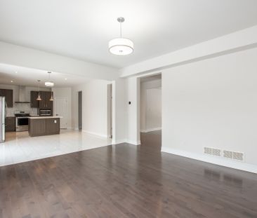 For Lease - 7161 Lionshead Avenue Unit# MAIN, Niagara Falls, Ontario - Photo 2