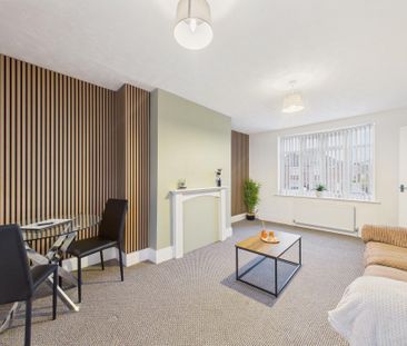 Fellgate Gardens, Gateshead, NE10 - Photo 2