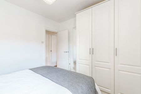 Custom Hall, Block 2, Lower Gardiner Street, Talbot Street, Dublin 1 - Photo 3