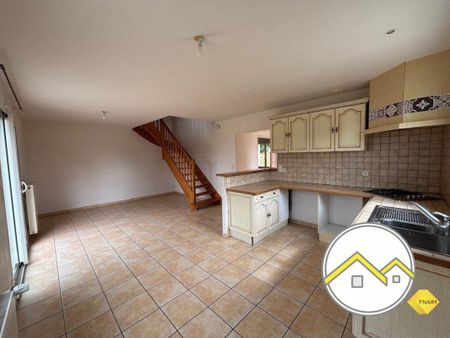 Location Maison 4 pièces 92m² DERVAL 44590 - Photo 3