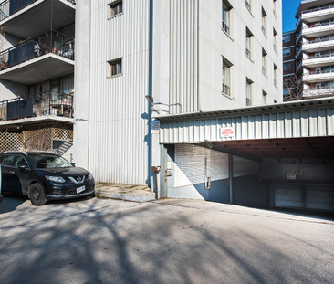 130 Gowan Ave - Photo 5