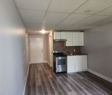 For Lease - 8800 Willoughby Drive Unit# 112, Niagara Falls, Ontario - Photo 3