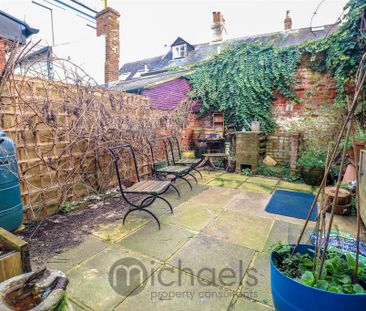 3 bedroom terraced house to rent - Photo 5